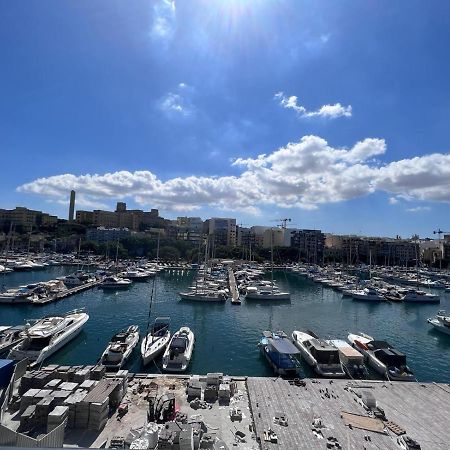 Amazing Sea View Penthouse Near Valletta Мсида Экстерьер фото